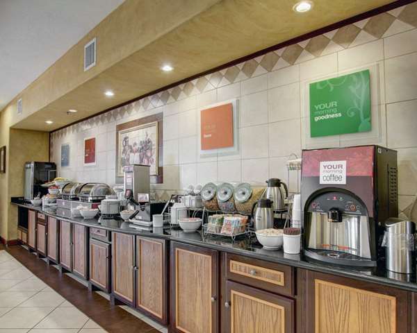 Amenities - Comfort Inn & Suites Alvarado