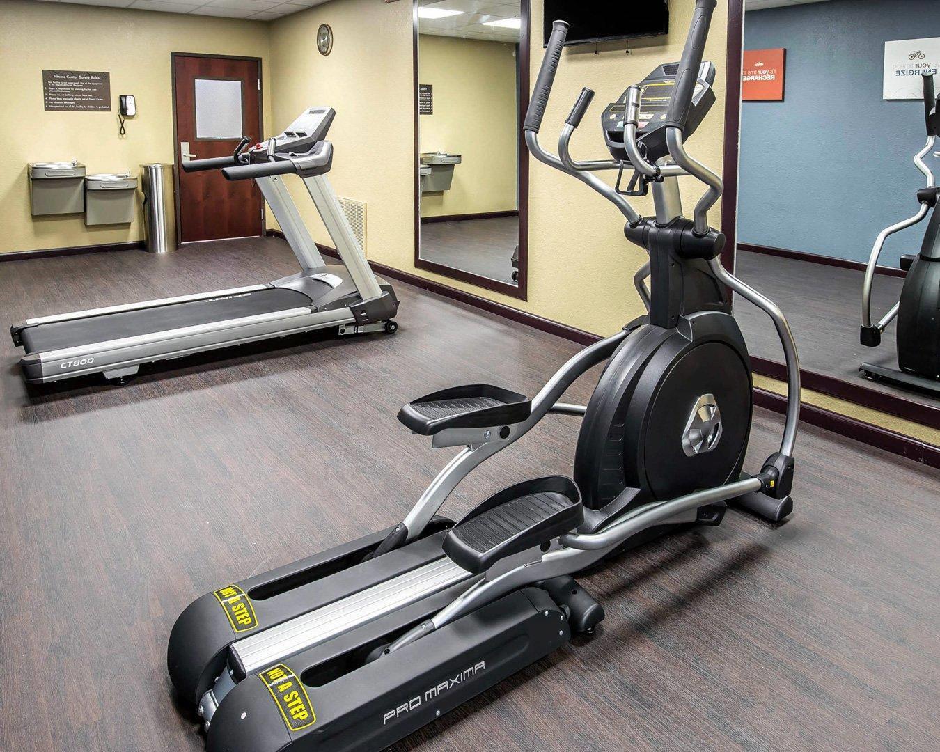 Fitness center | Comfort Suites Northwest - Cy - Fair