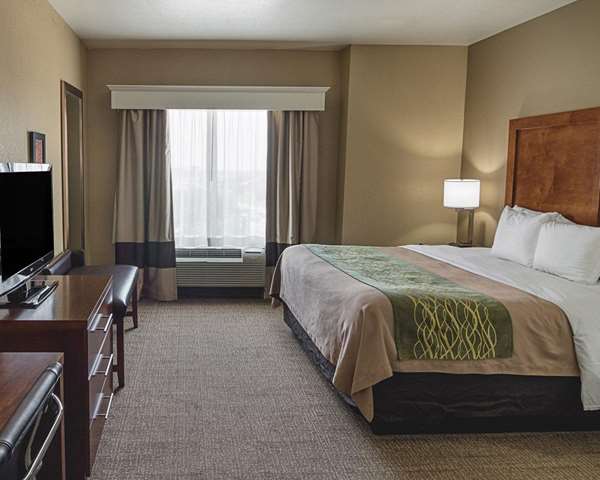 Suite - Comfort Inn Midland - I-20, Exit 136