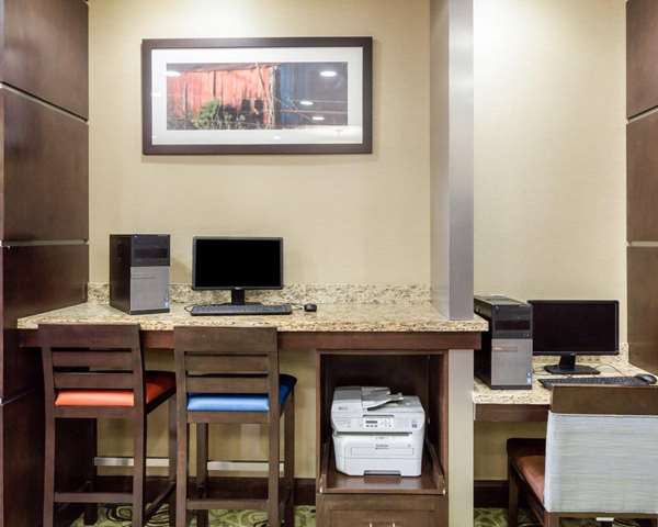 Conference Area - Comfort Suites Cotulla
