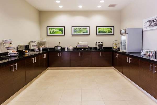 Amenities - Sleep Inn & Suites Odessa