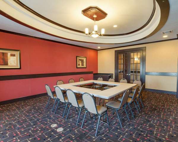  - Quality Inn & Suites Groesbeck