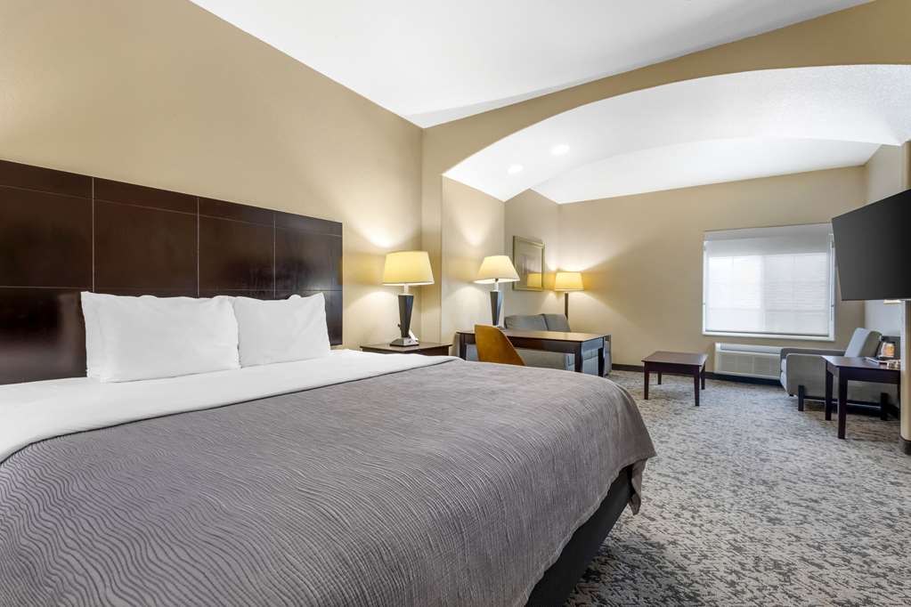 QUALITY INN AND SUITES-guestroom-Guest Room,Suite,On-Site.jpg