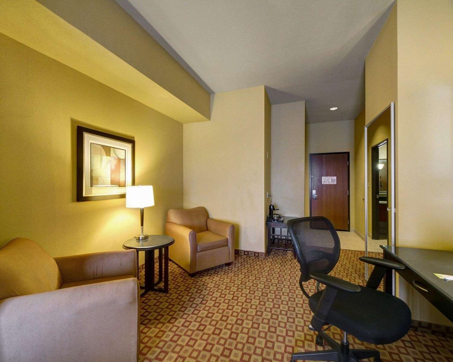 Comfort Inn & Suites Donna, TX See Discounts