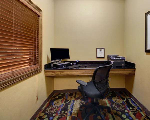 Conference Area - Comfort Inn & Suites Donna