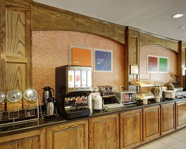 Amenities - Comfort Inn & Suites Donna