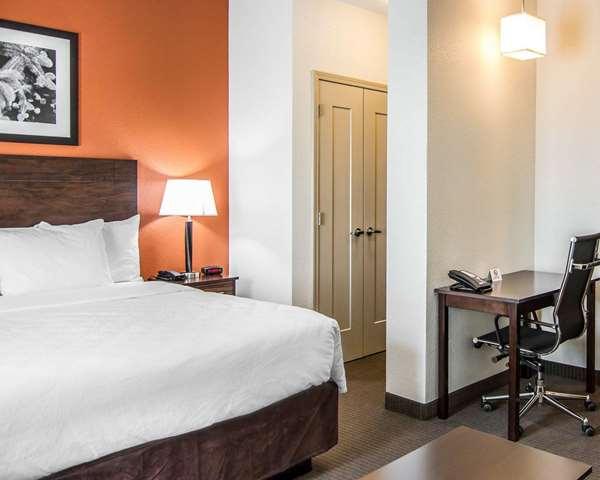  - MainStay Suites Lufkin