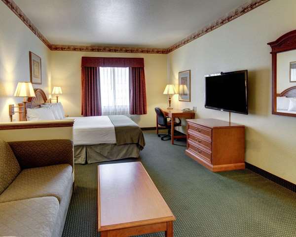 Suite - Quality Inn & Suites Glen Rose