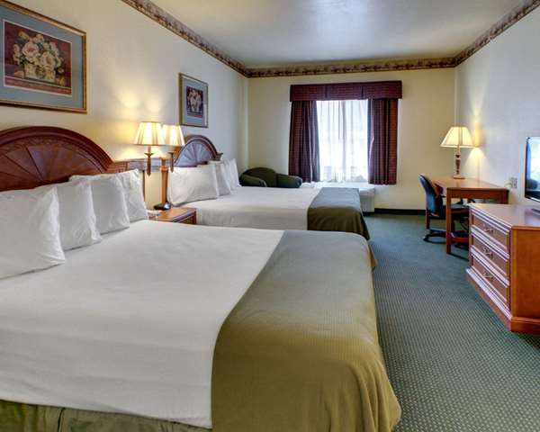  - Quality Inn & Suites Glen Rose