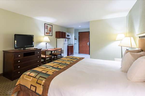  - Suburban Studios Beaumont