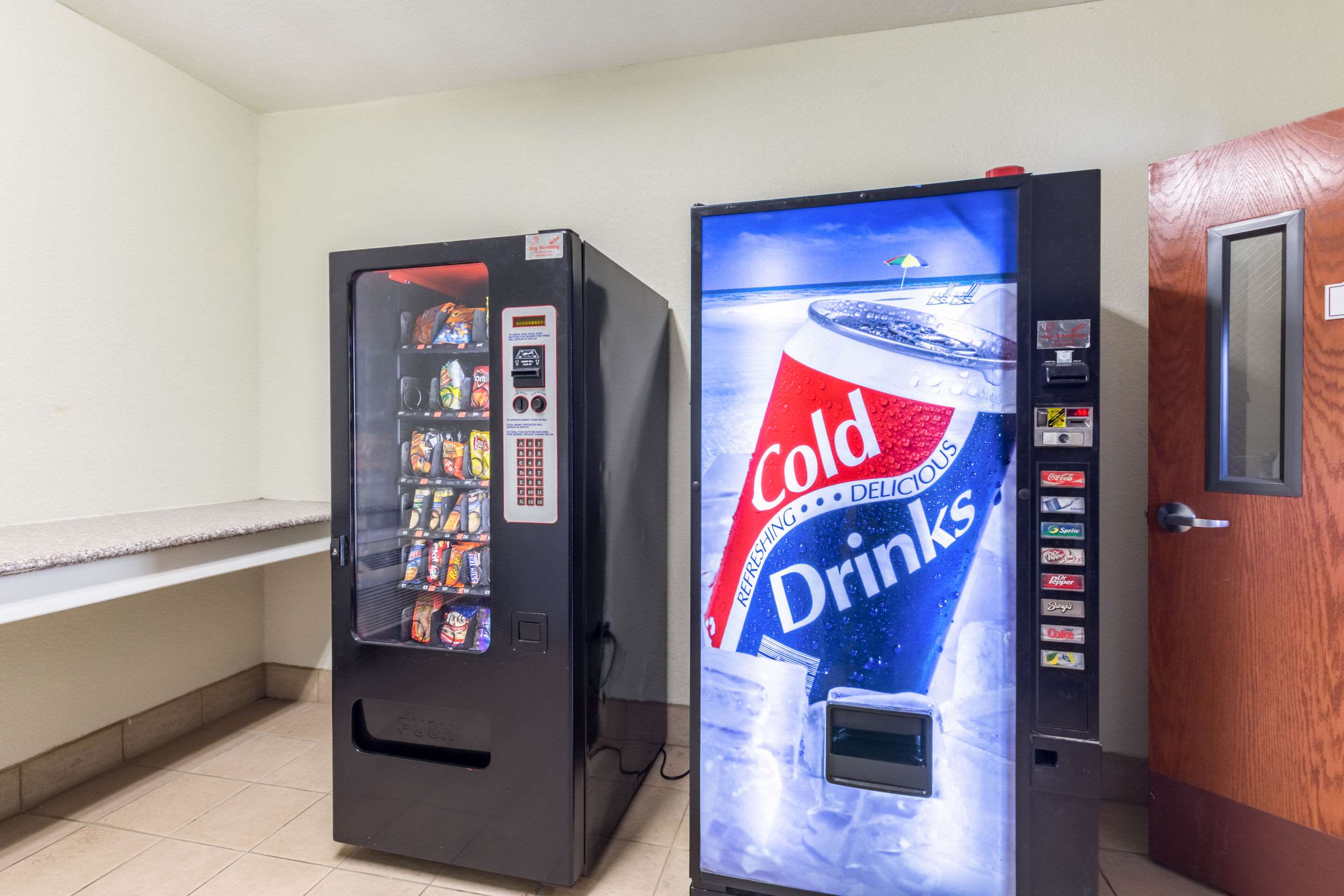 Hotel vending area | Suburban Studios