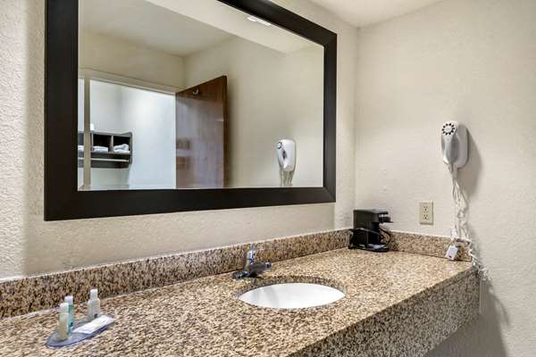  - Quality Inn San Angelo