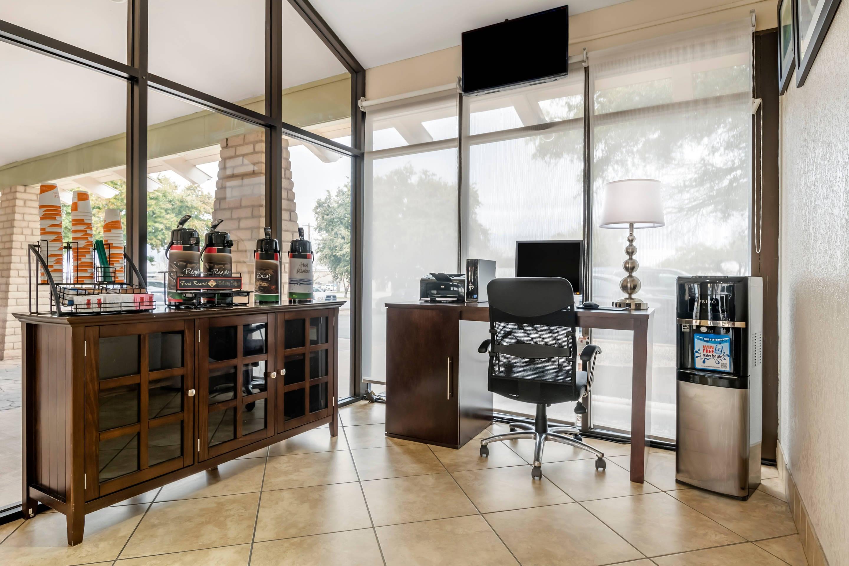 Business center | Quality Inn San Angelo