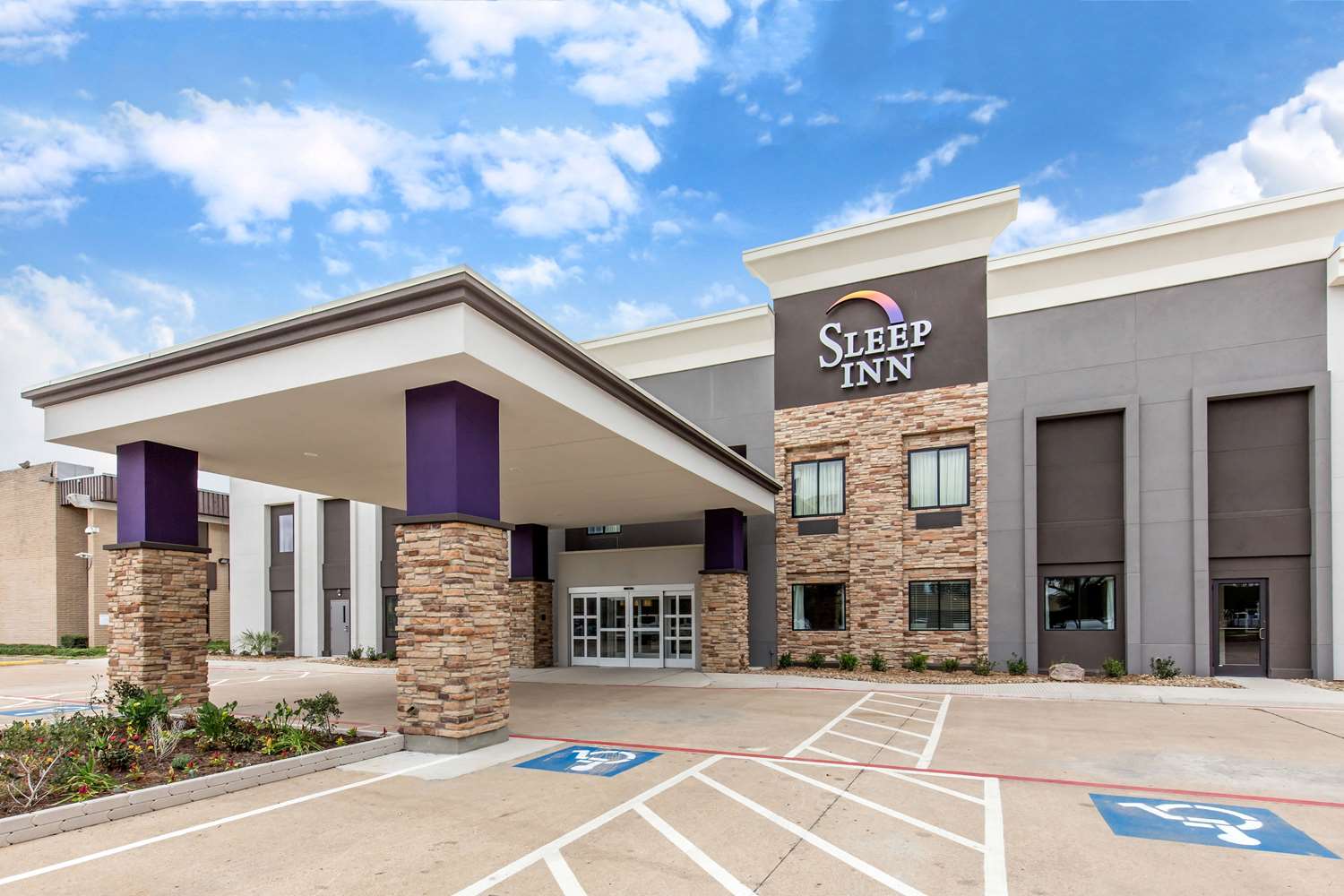 Sleep Inn Airport Dallas, TX See Discounts