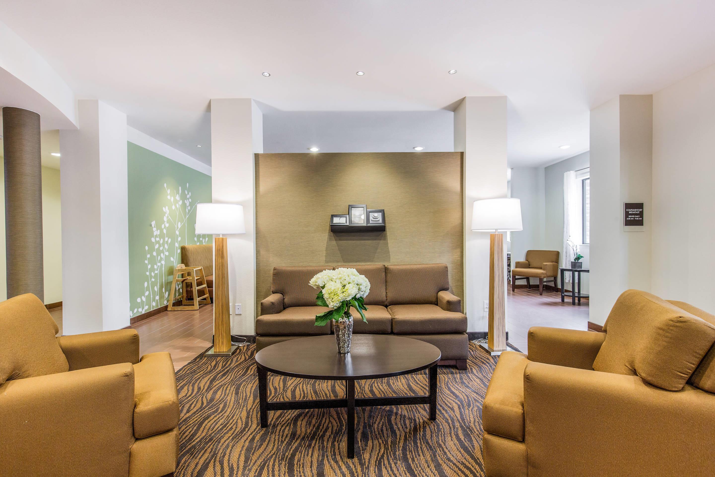 Spacious lobby with sitting area
