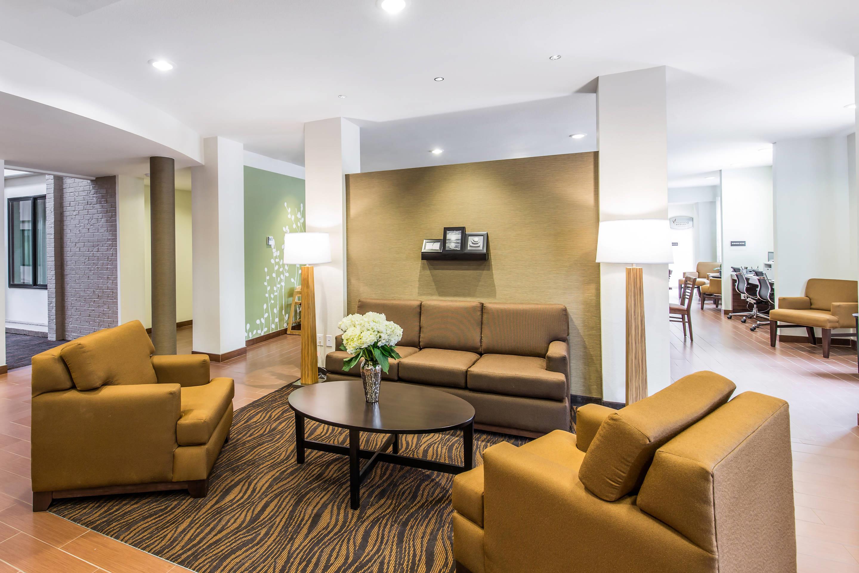 Spacious lobby with sitting area