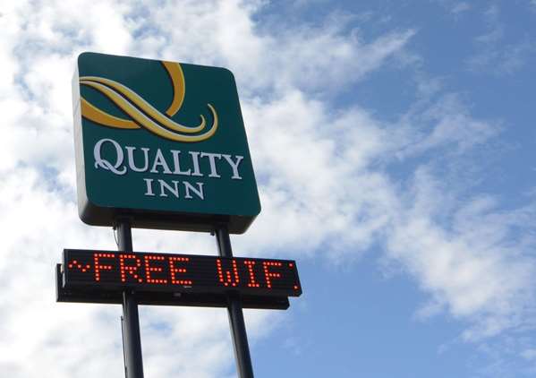  - Quality Inn Plainview