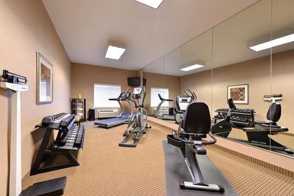 Fitness/ Exercise Room - Comfort Inn & Suites Mexia
