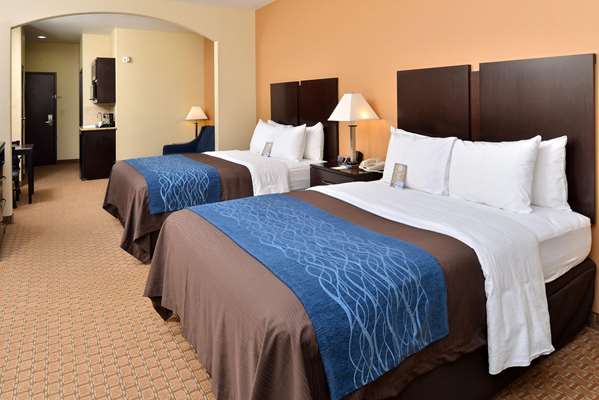  - Comfort Inn & Suites Mexia