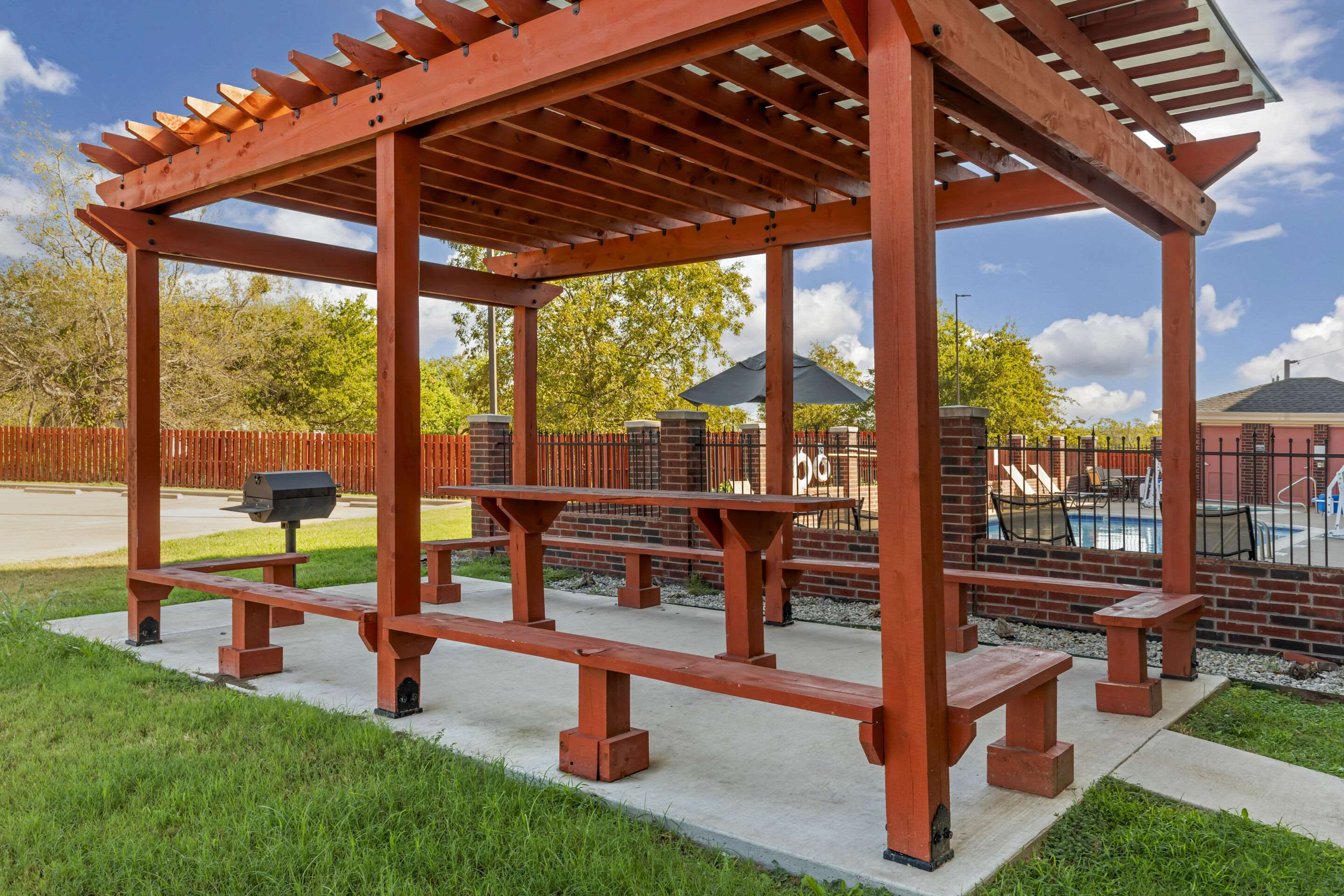 Barbecue area | Comfort Inn & Suites