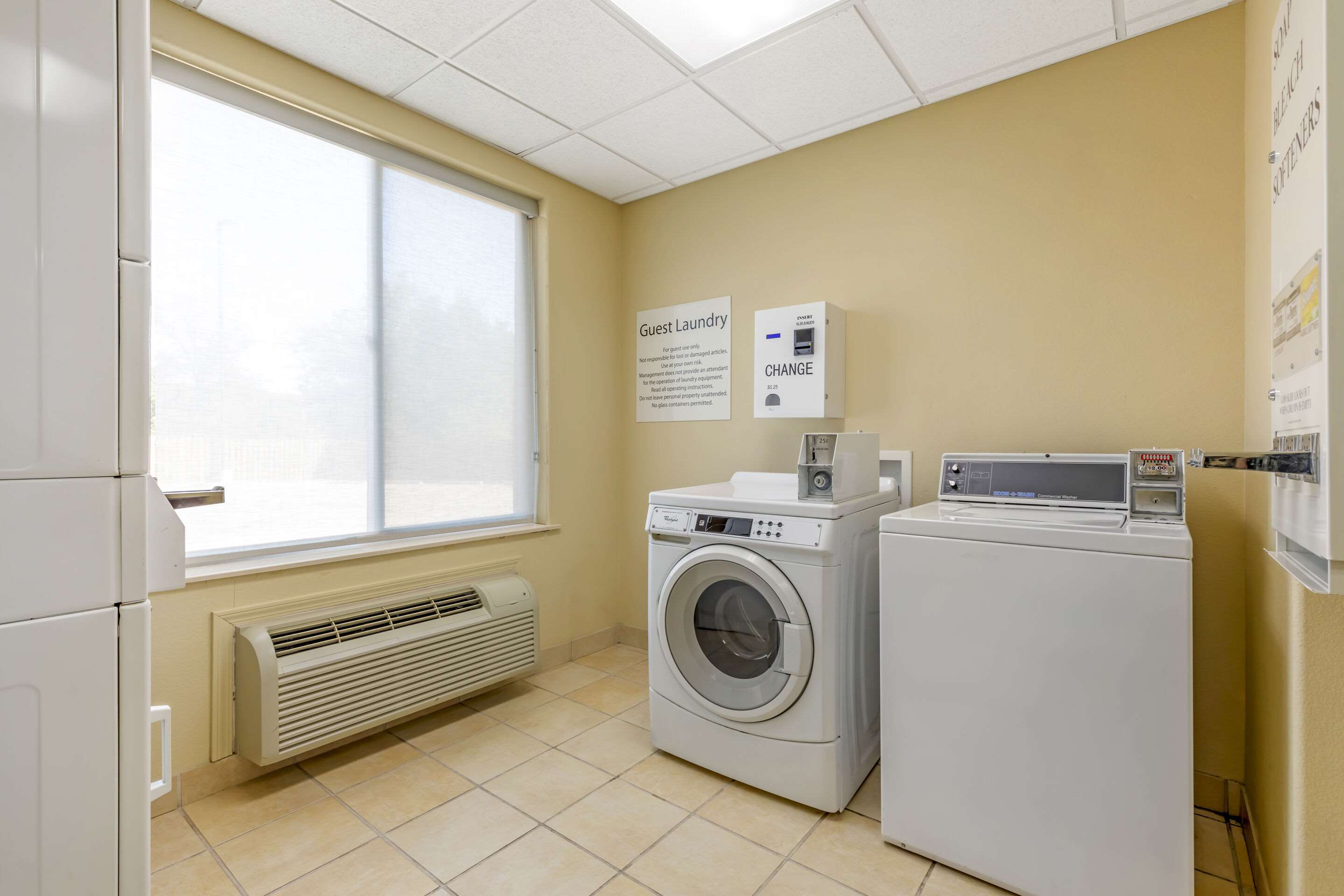 Guest laundry facilities | Comfort Inn & Suites