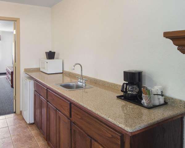 Suite - Quality Inn & Suites Rio Grande City