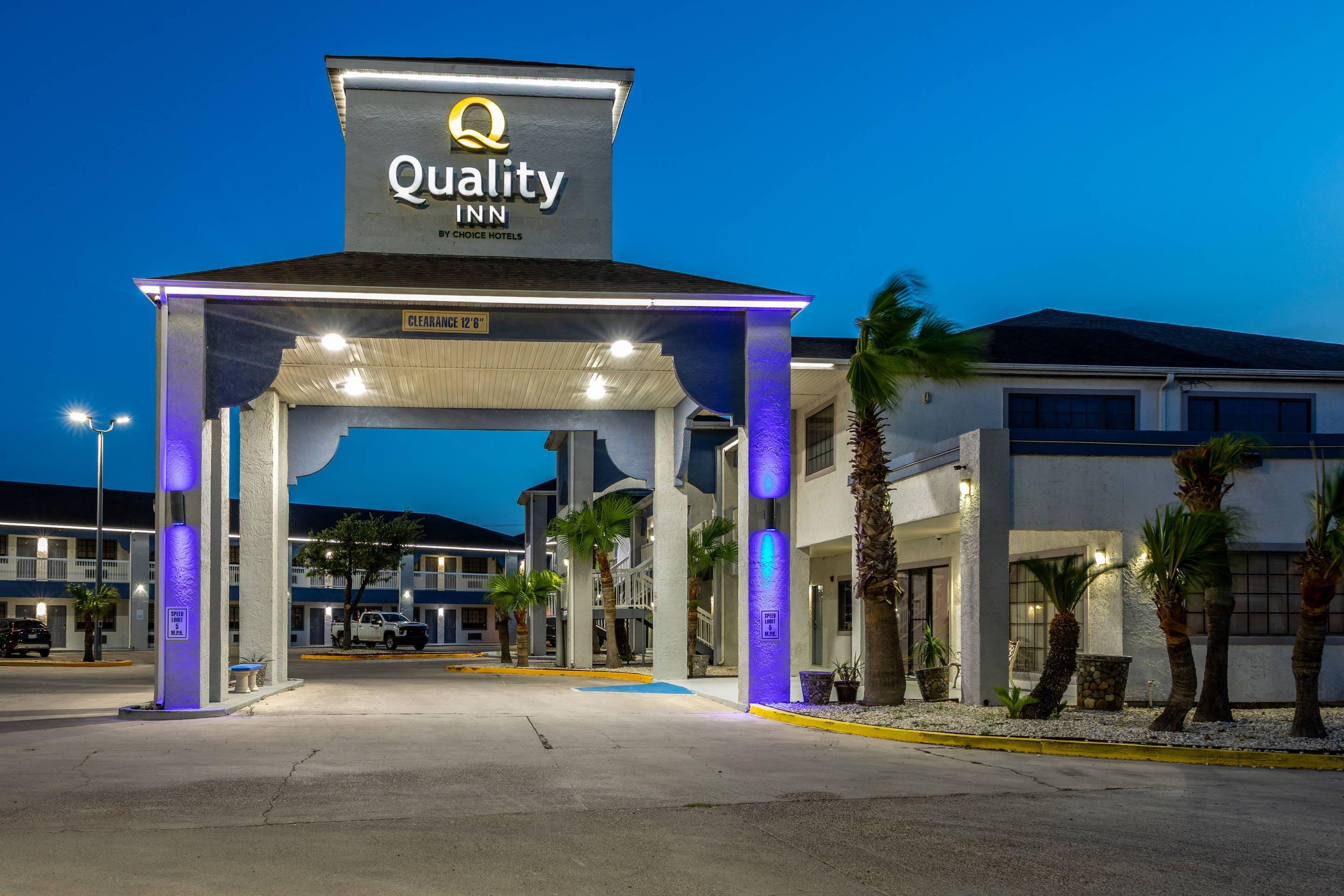 Twilight | Quality Inn & Suites