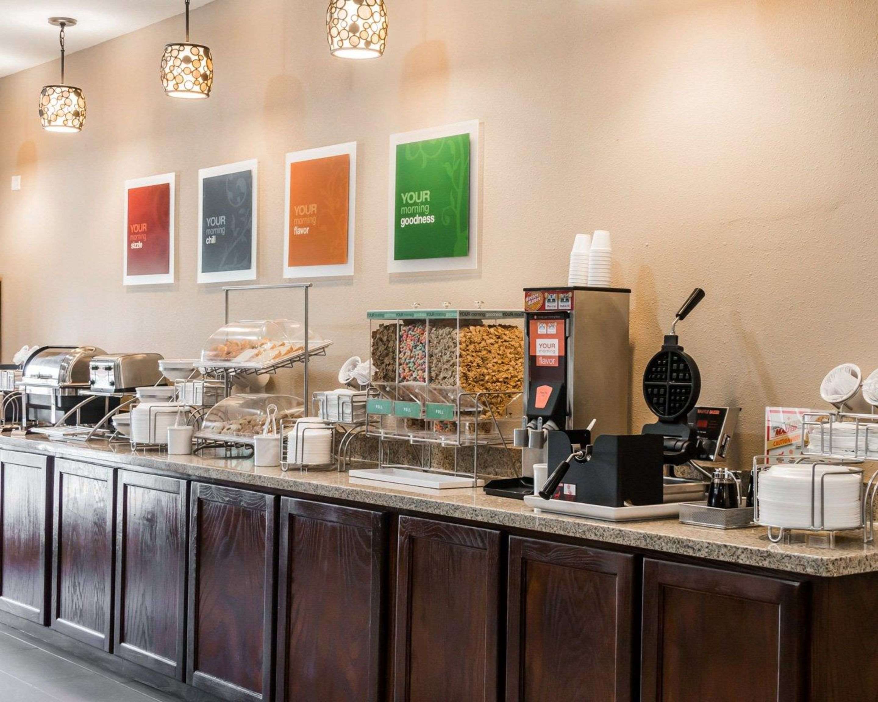 Breakfast counter | Comfort Inn & Suites