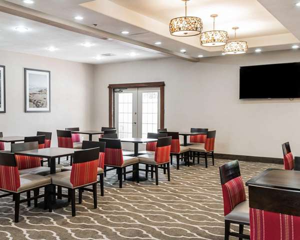 Amenities - Comfort Inn & Suites Pharr