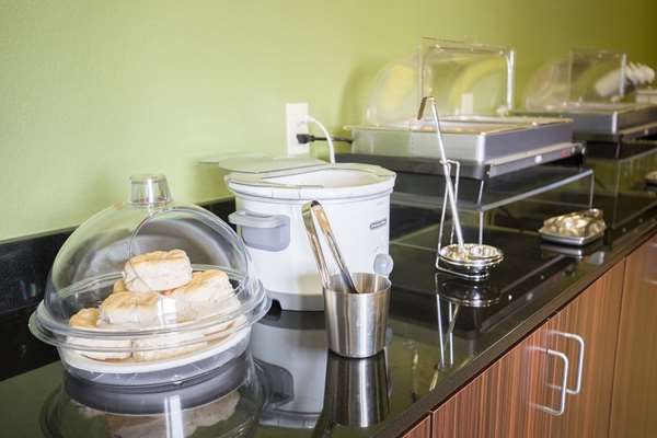 Amenities - Sleep Inn & Suites Ingleside