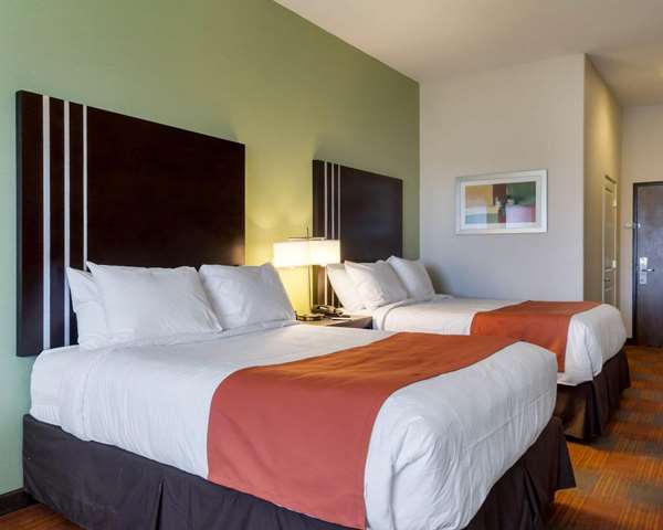  - Quality Inn & Suites Victoria