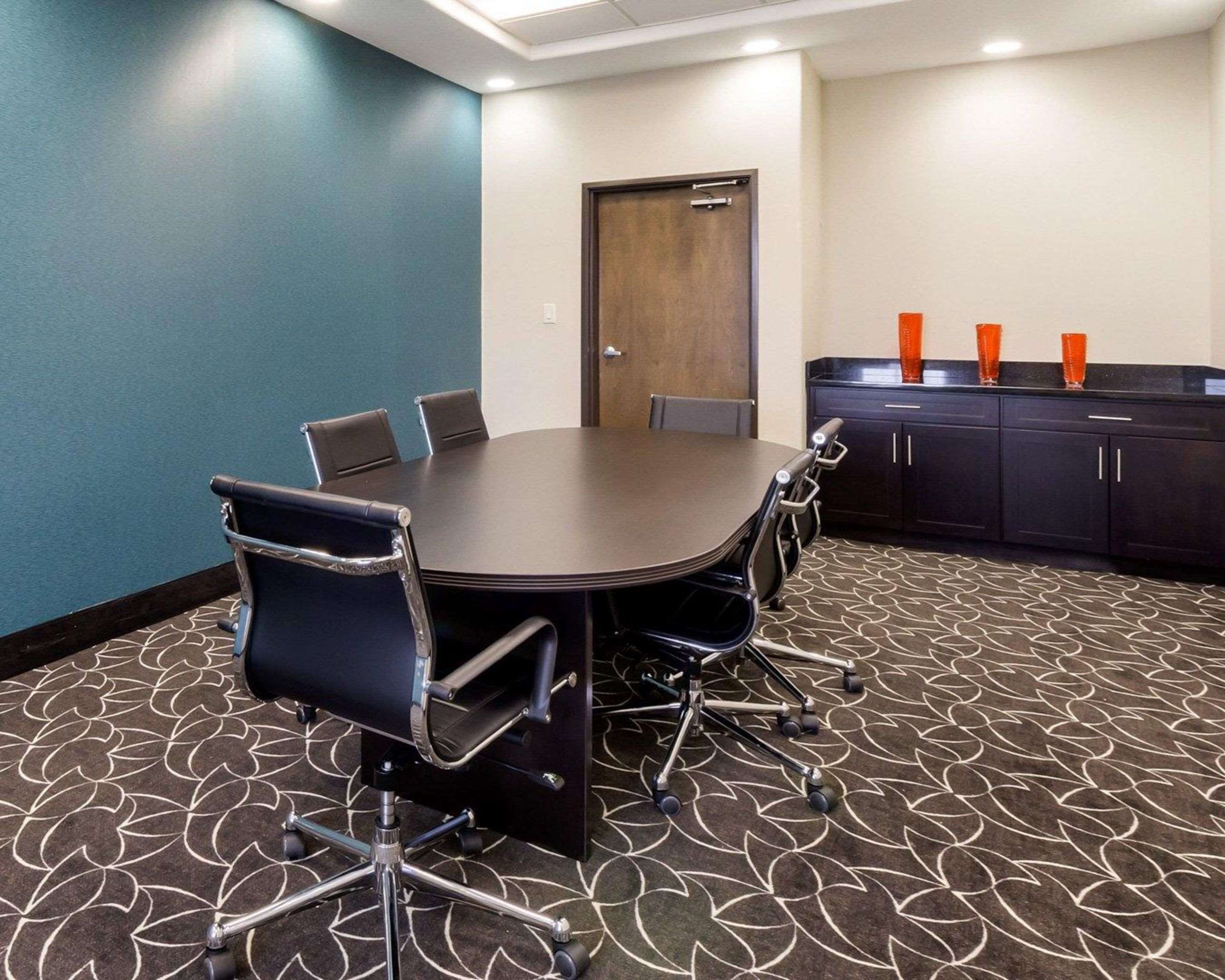Large space perfect for corporate functions or training | Quality Inn & Suites Victoria East