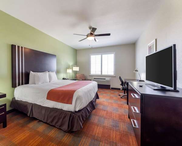  - Quality Inn & Suites Victoria