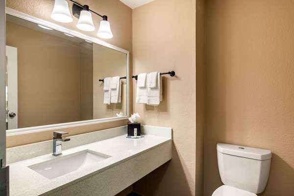  - Quality Inn & Suites Plano
