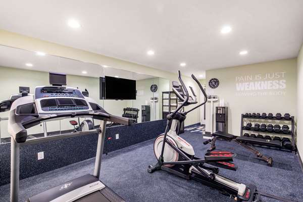 Fitness/ Exercise Room - Quality Inn & Suites Plano