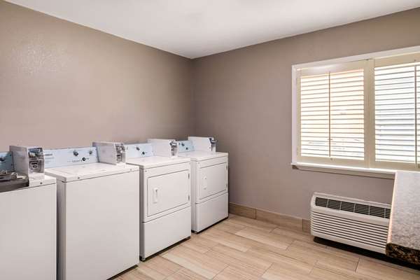 Amenities - Quality Inn & Suites Plano