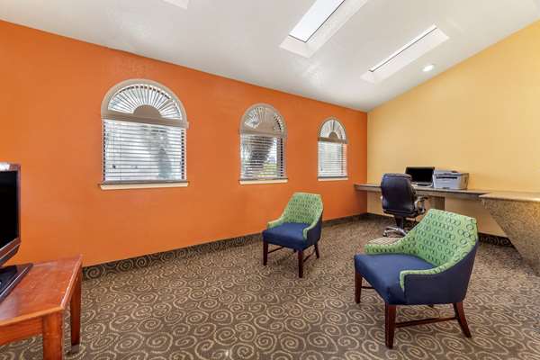 Conference Area - Econo Lodge West San Antonio