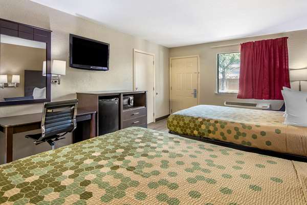  - Econo Lodge West San Antonio