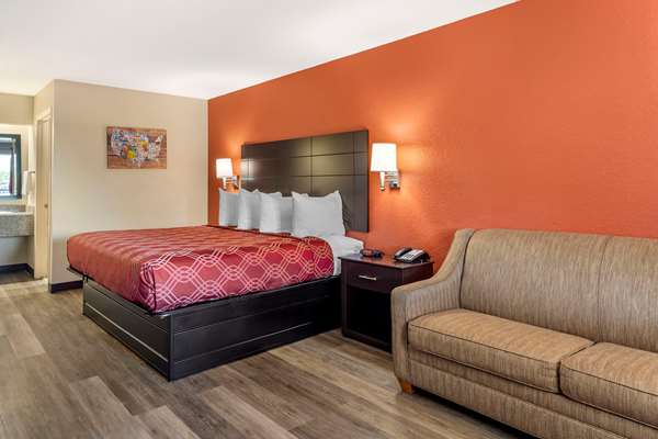  - Econo Lodge West San Antonio