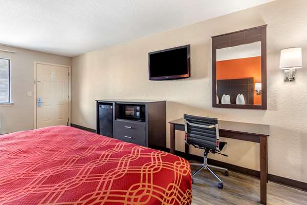  - Econo Lodge West San Antonio