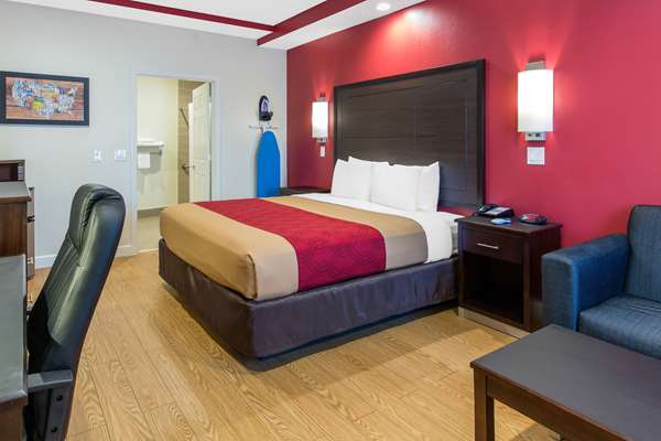 Suite - Econo Lodge Inn & Suites Northwest Houston