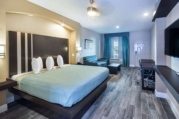  - Econo Lodge Inn & Suites Northwest Houston