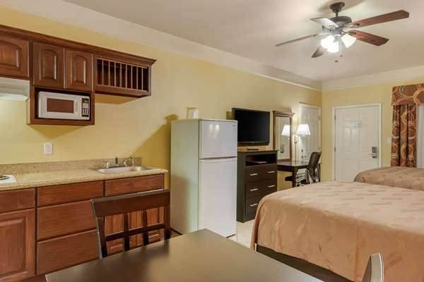  - Quality Inn & Suites Mercedes
