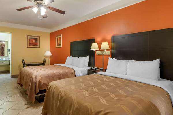  - Quality Inn & Suites Mercedes
