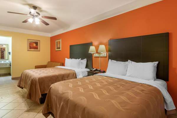  - Quality Inn & Suites Mercedes