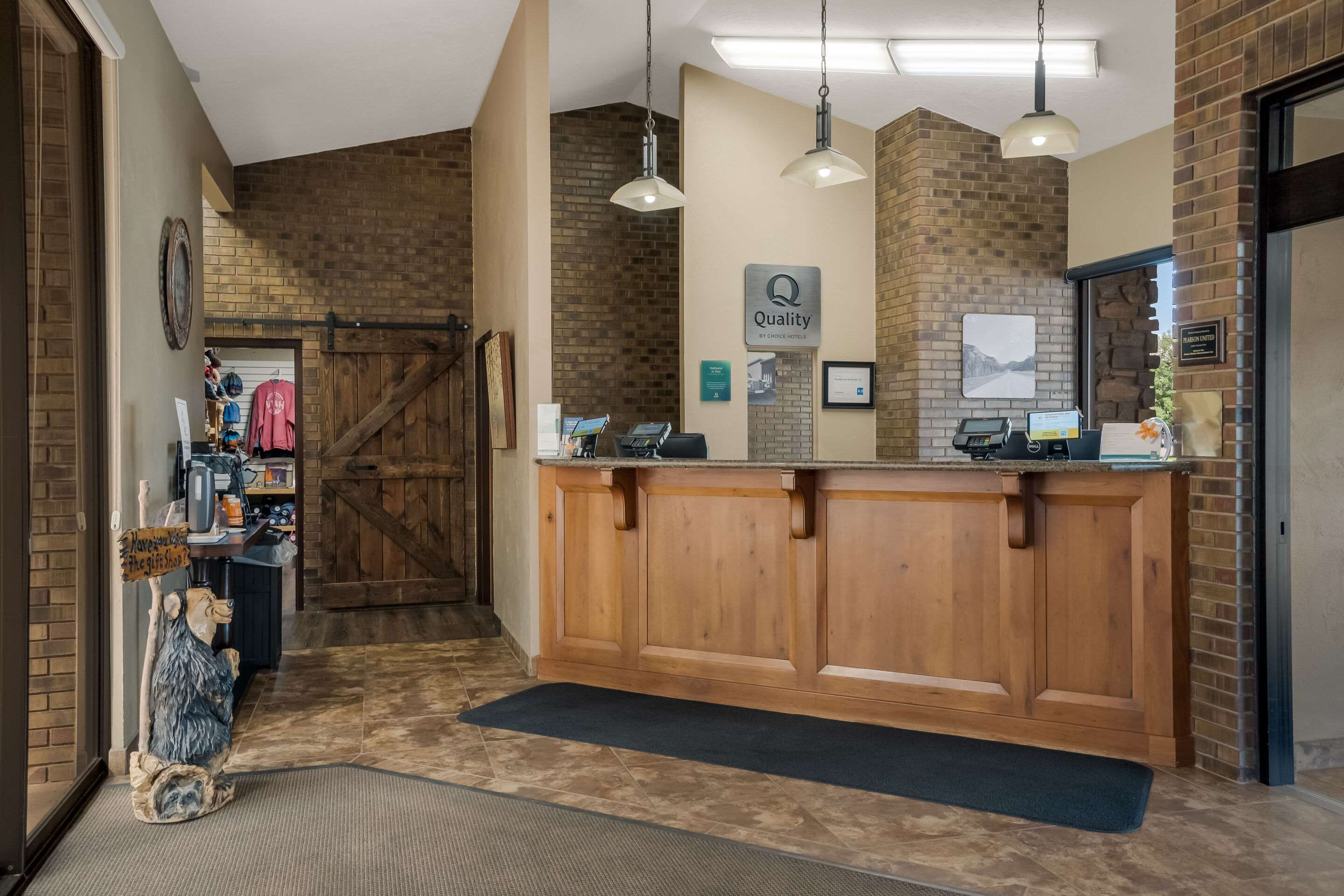 Front desk | Quality Inn Richfield I-70