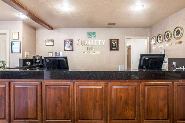  - Quality Inn South Bluff St George - I-15, Exit 6