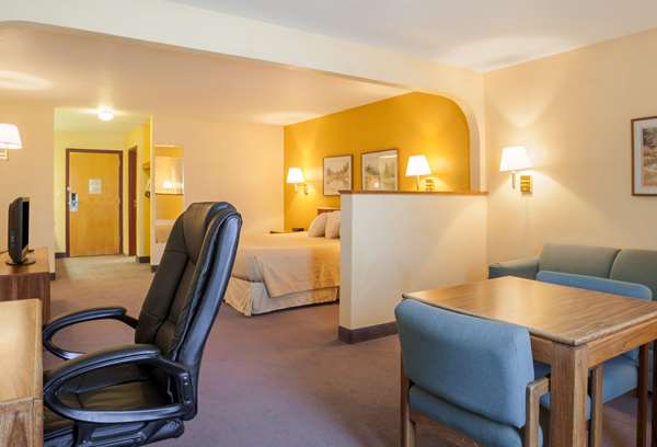 Suite - Rodeway Inn & Suites Blanding