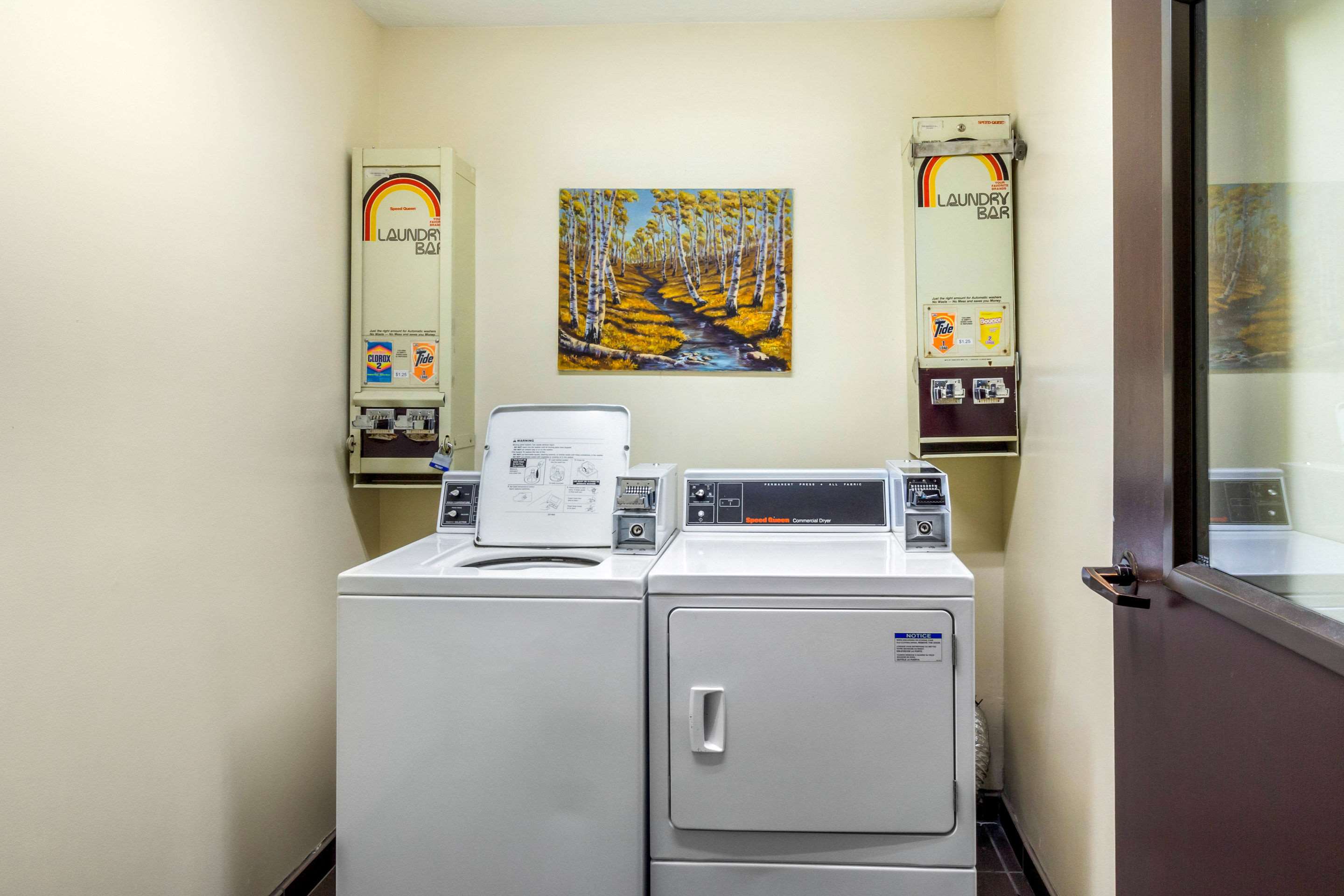 Guest laundry facilities