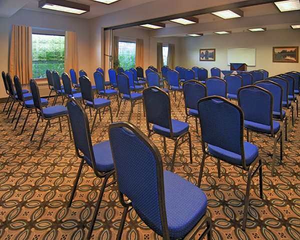  - Comfort Suites Airport Salt Lake City